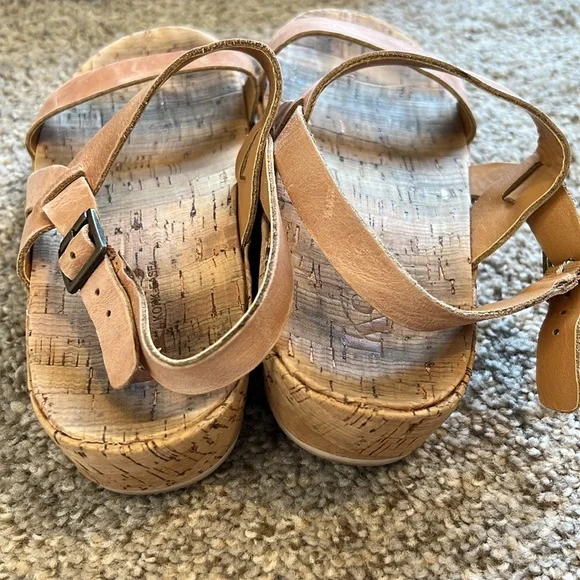 Korks tan leather sandal size 6.5 - Picture 4 of 6